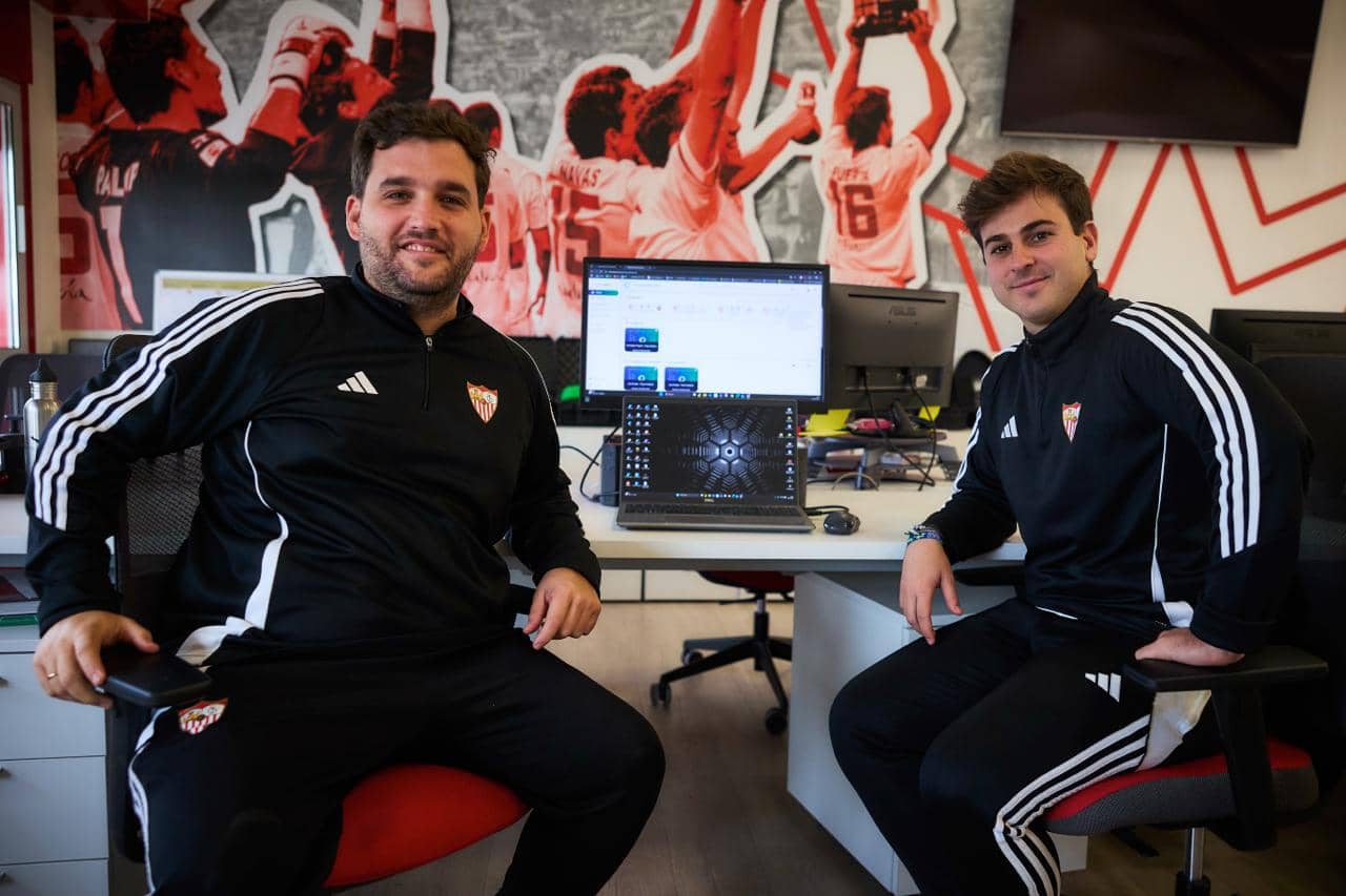 Daniel Del Valle - Youth Academy Analysis Coordinator (L), and Luis Alvarez - Youth Academy Analyst (R)